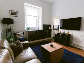 Pass the Keys Nice 2 bed home in Glasgow West End